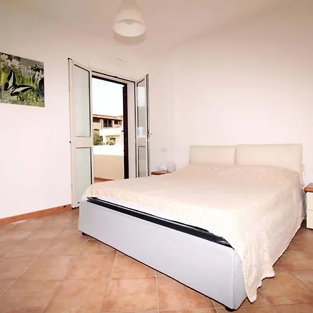 Faust Apartament Orosei