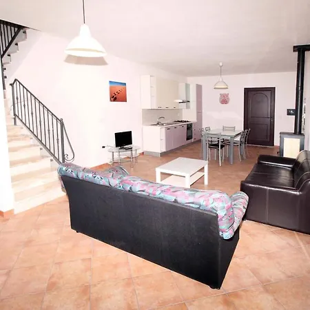 Faust Apartament Orosei